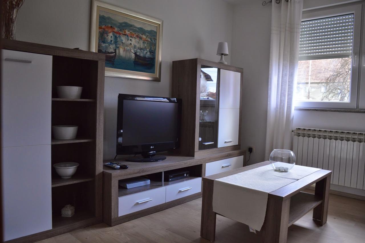 Apartment Loza Slunj Eksteriør bilde